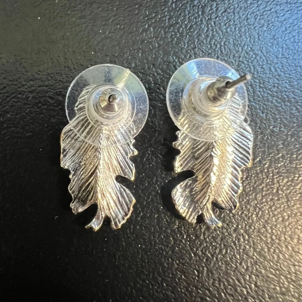 Vintage Feather Leaf Pierced Earrings Silver Tone‎ Drop